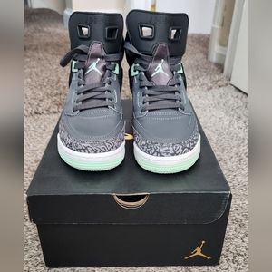 Jordan Spizike GG